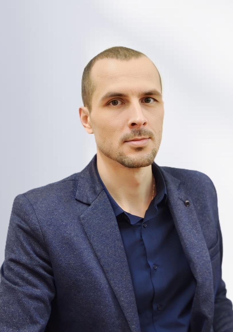 Черепанов Евгений Сергеевич.